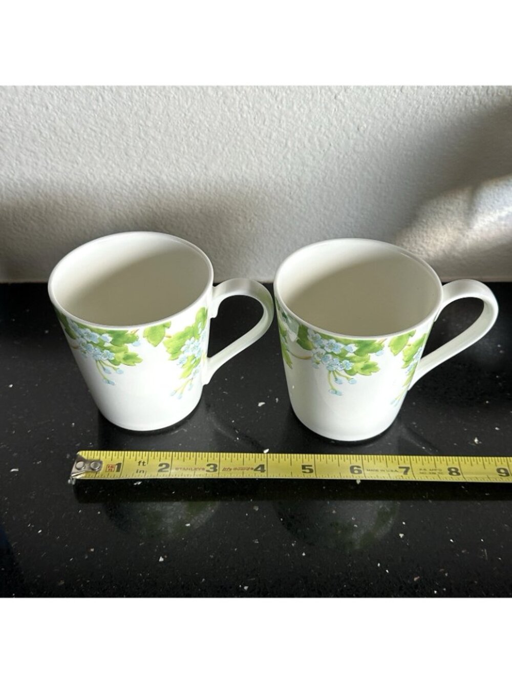 Tiffany & Co. Leaves Mugs SET OF 2 Floral Leaf Indonesia EUC - Picture 10 of 10
